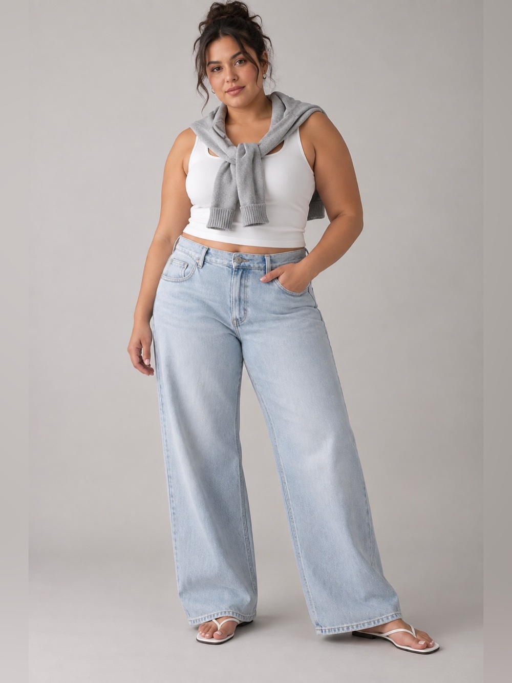 BDG Urban Outfitters Light Wash Jaya Baggy Jeans Size 33
